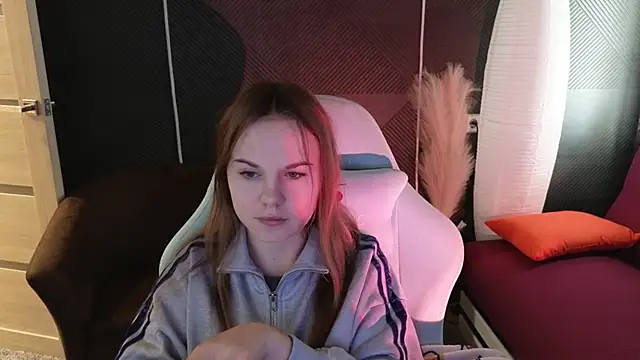 Dyna bae online show from September 10, 2025, 1:49 am