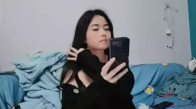 Lucy-xixi online show from February 27, 2025, 3:48 pm