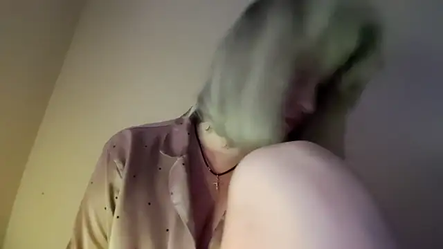 Snapshot of Mary888x chatting on September 18, 2025, 3:36 pm Mary888x online show from September 18, 2025, 3:36 pm