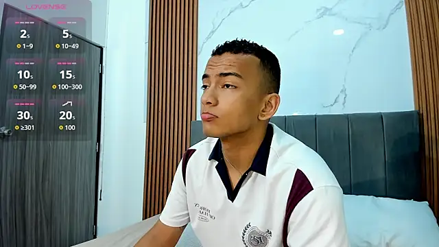 Snapshot of Rafa2004Cruz chatting on September 19, 2025, 11:55 am Rafa2004Cruz online show from September 19, 2025, 11:55 am