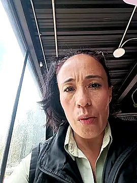 Coeur de luxure online show from April 8, 2026, 3:45 pm