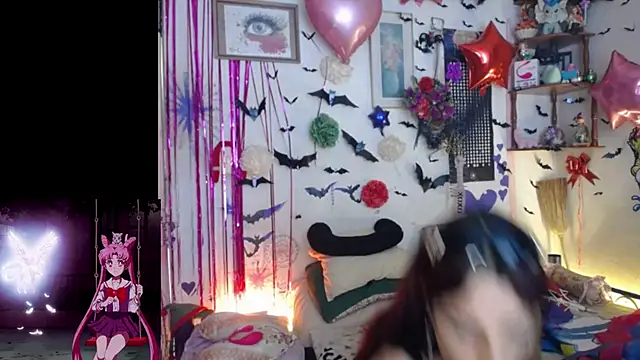 Snapshot of purplekattlyn chatting on March 16, 2026, 8:13 pm purplekattlyn online show from March 16, 2026, 8:13 pm