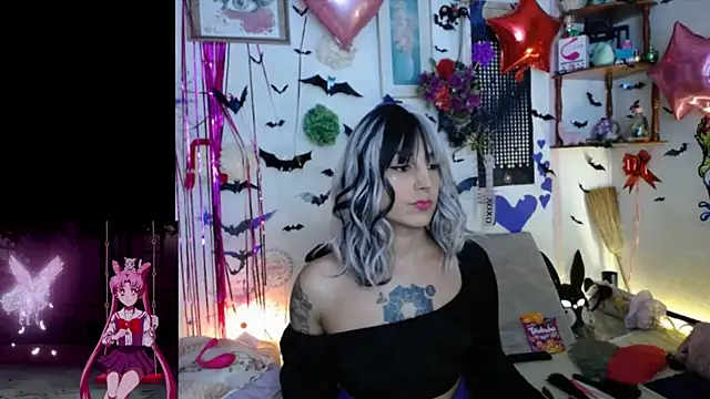 Snapshot of purplekattlyn chatting on March 28, 2026, 1:05 am purplekattlyn online show from March 28, 2026, 1:05 am