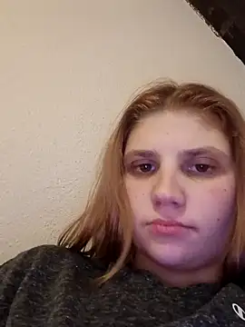 Snapshot of mokra_olka chatting on February 16, 2025, 6:43 am mokra olka online show from February 16, 2025, 6:43 am