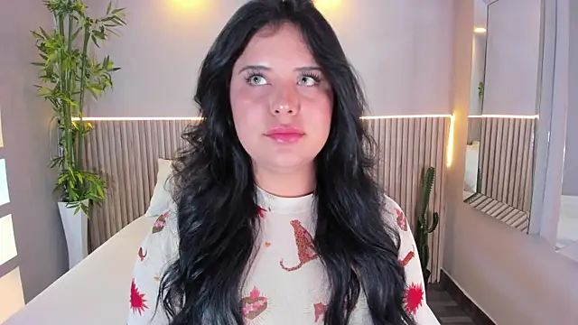 Snapshot of GeorginaReyes chatting on December 19, 2025, 10:39 pm GeorginaReyes online show from December 19, 2025, 10:39 pm