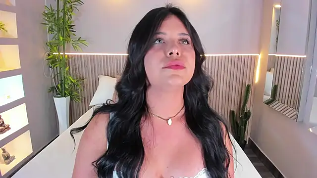 Snapshot of GeorginaReyes chatting on January 7, 2026, 10:45 pm GeorginaReyes online show from January 7, 2026, 10:45 pm