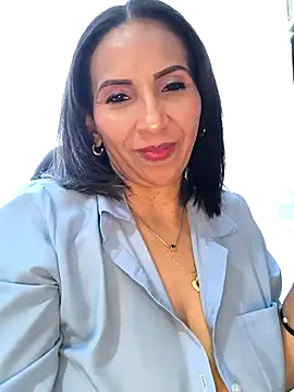 Snapshot of Mrsvictoriaaa chatting on March 13, 2026, 6:58 pm Mrsvictoriaaa online show from March 13, 2026, 6:58 pm