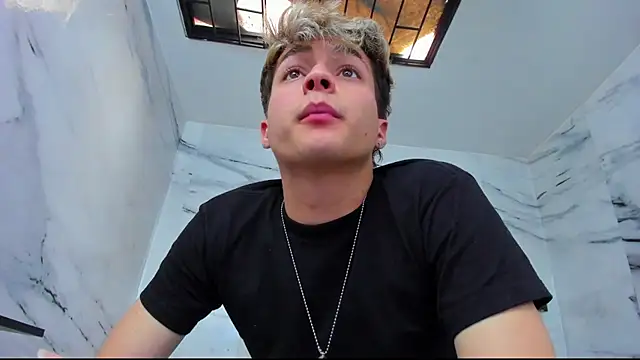 stonne69 online show from October 17, 2025, 6:10 pm