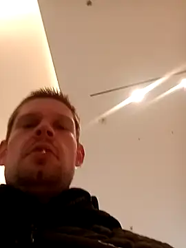 VickyDevilEU online show from October 18, 2025, 2:18 pm