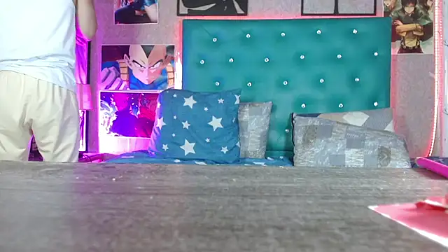 LiamAndrewzz online show from April 18, 2026, 7:56 am