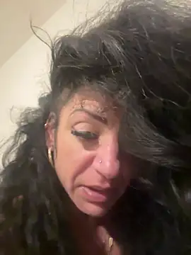 Snapshot of Gabriella316 chatting on April 19, 2026, 3:28 am Gabriella316 online show from April 19, 2026, 3:28 am