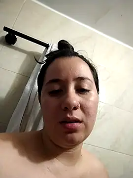 sweetie  annieee online show from September 17, 2025, 5:09 am