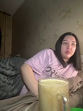 Snapshot of Naughtbaby_2025 chatting on October 23, 2025, 2:33 am Naughtbaby 2025 online show from October 23, 2025, 2:33 am