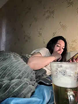 Snapshot of Naughtbaby_2025 chatting on November 3, 2025, 2:18 pm Naughtbaby 2025 online show from November 3, 2025, 2:18 pm