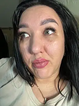 Snapshot of Naughtbaby_2025 chatting on November 25, 2025, 4:01 am Naughtbaby 2025 online show from November 25, 2025, 4:01 am