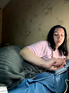 Snapshot of Naughtbaby_2025 chatting on December 2, 2025, 2:34 pm Naughtbaby 2025 online show from December 2, 2025, 2:34 pm