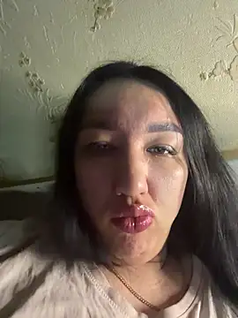 Snapshot of Naughtbaby_2025 chatting on May 14, 2026, 12:28 am Naughtbaby 2025 online show from May 14, 2026, 12:28 am