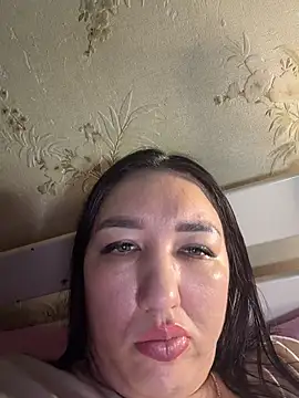 Snapshot of Naughtbaby_2025 chatting on July 2, 2026, 2:00 am Naughtbaby 2025 online show from July 2, 2026, 2:00 am