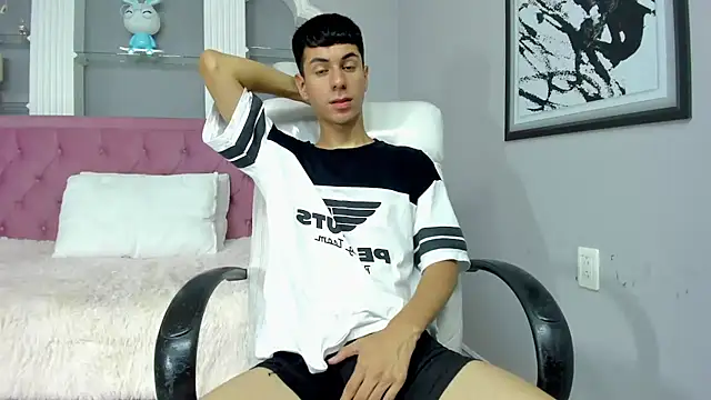 Johann sex online show from September 25, 2025, 5:27 pm