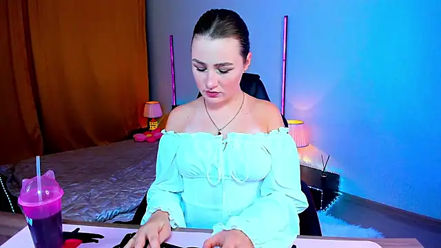 Snapshot of Sofia_beautifuul chatting on July 19, 2026, 2:26 am Sofia beautifuul online show from July 19, 2026, 2:26 am