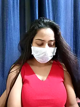 COZY ROZI online show from February 20, 2025, 4:46 pm