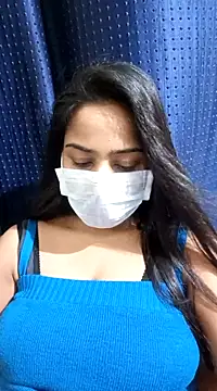 COZY ROZI online show from March 17, 2025, 7:58 pm