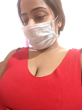 COZY ROZI online show from October 11, 2025, 12:04 pm