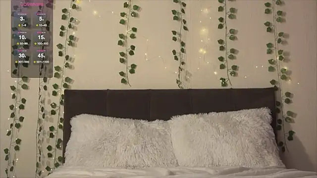 Snapshot of Asian_Vi chatting on November 20, 2025, 12:33 am Asian Vi online show from November 20, 2025, 12:33 am