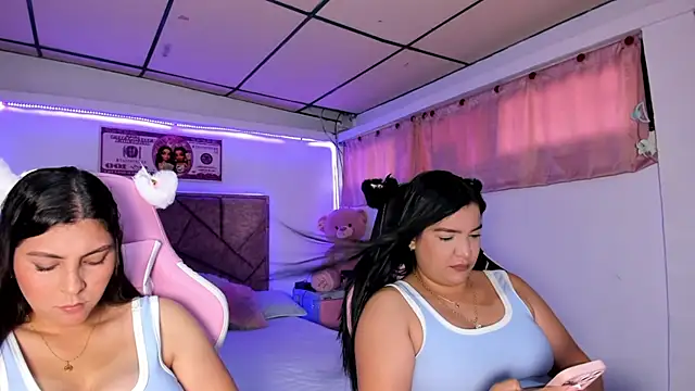 Cristal Smith20 online show from March 18, 2026, 12:30 pm