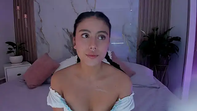 miss martiina online show from October 26, 2025, 3:45 am