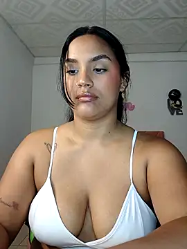 victoria roussee online show from October 26, 2025, 12:16 am