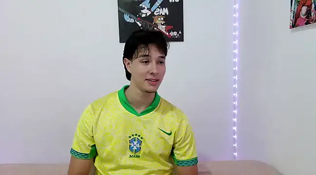 jack walker190 online show from March 11, 2025, 7:37 am