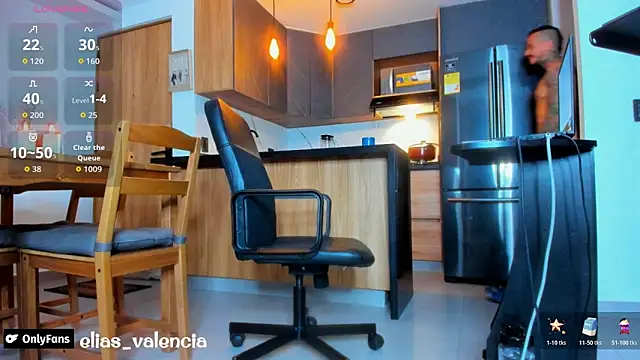 Snapshot of fitnolan chatting on February 13, 2026, 12:39 am fitnolan online show from February 13, 2026, 12:39 am