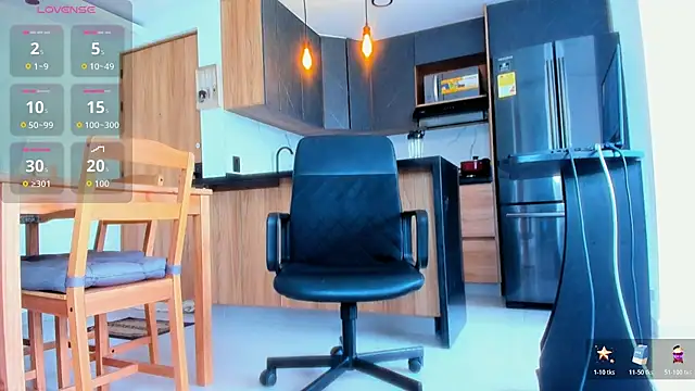 Snapshot of fitnolan chatting on February 19, 2026, 2:46 pm fitnolan online show from February 19, 2026, 2:46 pm