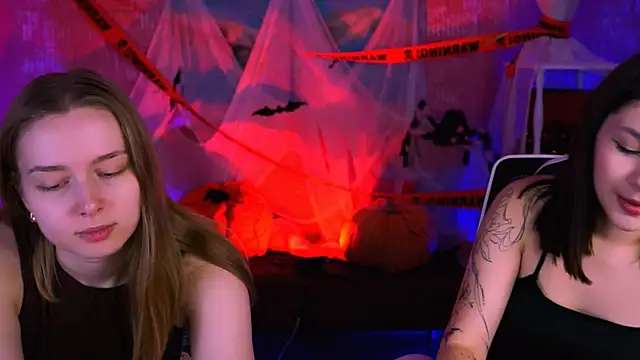 JenniferGraces online show from October 30, 2025, 3:24 pm