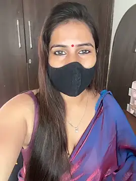Sexy Madhuri Bhabhi online show from March 17, 2026, 5:22 am