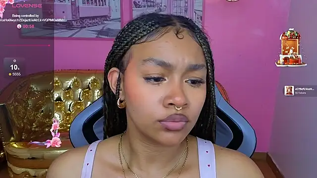 Snapshot of catalina25_t chatting on February 10, 2026, 8:02 pm catalina25 t online show from February 10, 2026, 8:02 pm