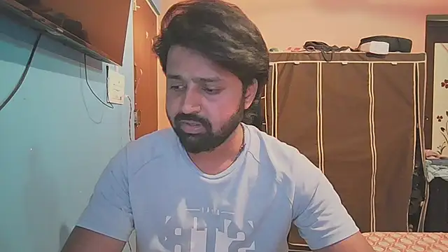 screwdrivertournevis3 online show from February 14, 2026, 12:35 pm