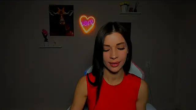 KetiWils online show from March 11, 2025, 5:02 pm