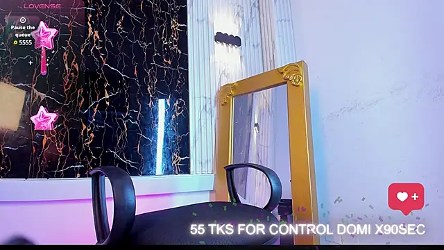 Snapshot of Guxplo_ chatting on March 19, 2025, 8:22 pm Guxplo online show from March 19, 2025, 8:22 pm