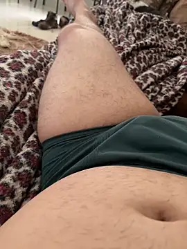 Snapshot of Hmgo49 chatting on February 17, 2025, 5:10 pm Hmgo49 online show from February 17, 2025, 5:10 pm