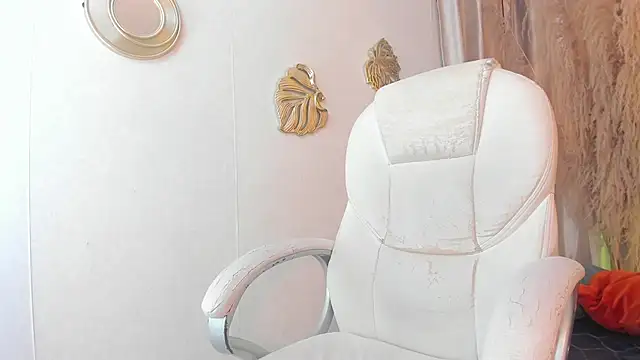 Snapshot of iiangel_ chatting on September 11, 2025, 2:33 am iiangel online show from September 11, 2025, 2:33 am