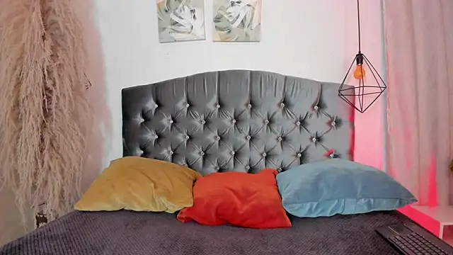 Snapshot of iiangel_ chatting on October 24, 2025, 3:58 am iiangel online show from October 24, 2025, 3:58 am