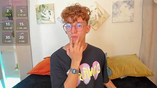 Snapshot of iiangel_ chatting on November 9, 2025, 4:33 am iiangel online show from November 9, 2025, 4:33 am