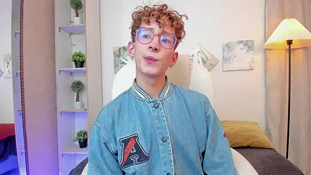 Snapshot of iiangel_ chatting on November 30, 2025, 2:59 am iiangel online show from November 30, 2025, 2:59 am