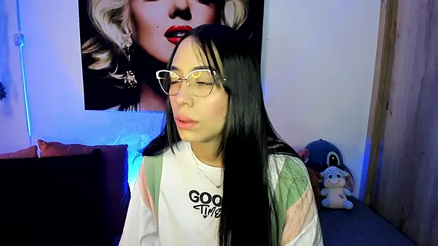 TANIA 06 online show from November 23, 2025, 1:11 pm