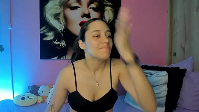 Snapshot of TANIA_06 chatting on July 27, 2026, 1:18 pm TANIA 06 online show from July 27, 2026, 1:18 pm