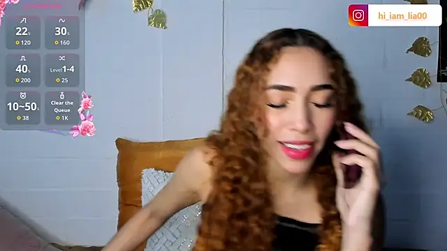 Snapshot of LiaHansson chatting on November 23, 2025, 6:52 pm LiaHansson online show from November 23, 2025, 6:52 pm