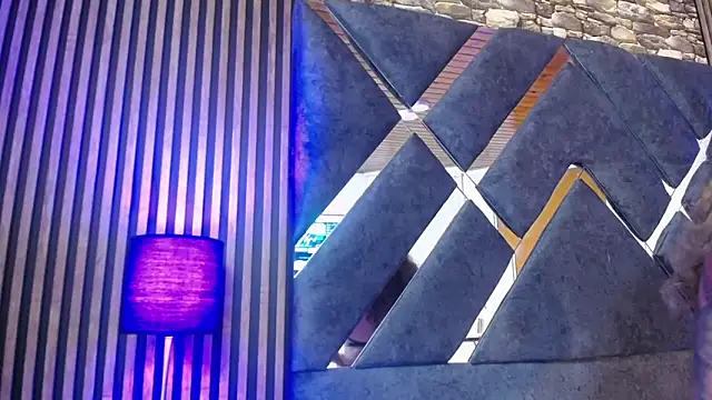 veenus hs online show from March 6, 2025, 6:30 am