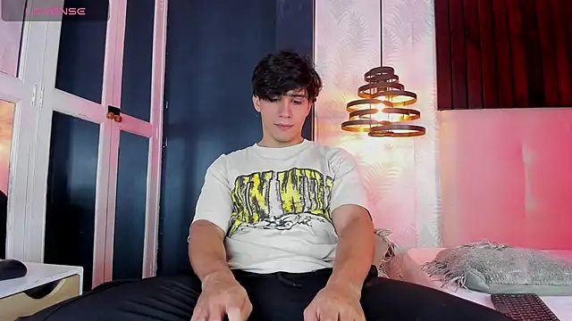 Allex Cano online show from April 1, 2026, 9:12 pm